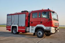 cisternová automobilová stříkačka Rosenbauer ET