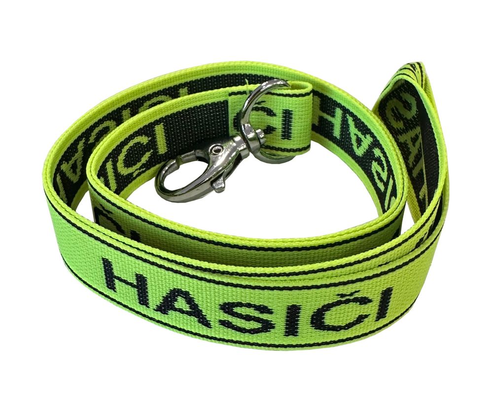 Klícenka zeleno-žlutá s cerným nápisem HASICI + karabina