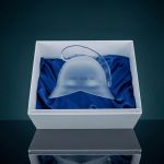 křišťálová přilba v dárkové krabici