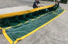 umělá vodní hráz umělá vodní hráz